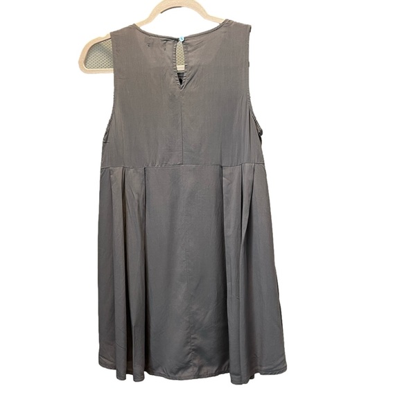 Cala Small Women’s Dress Embroidered 100% Cotton Keyhole - Picture 2 of 4